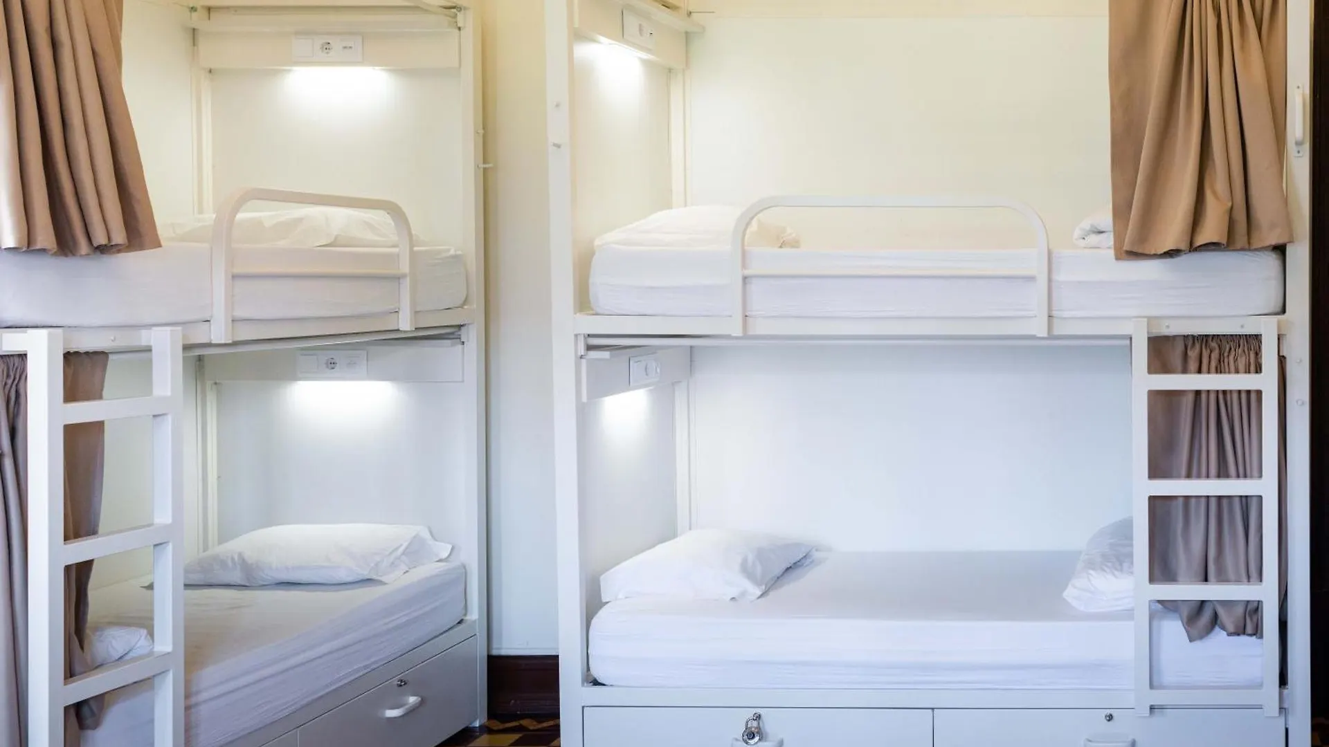 Sant Jordi Hostels Lissabon