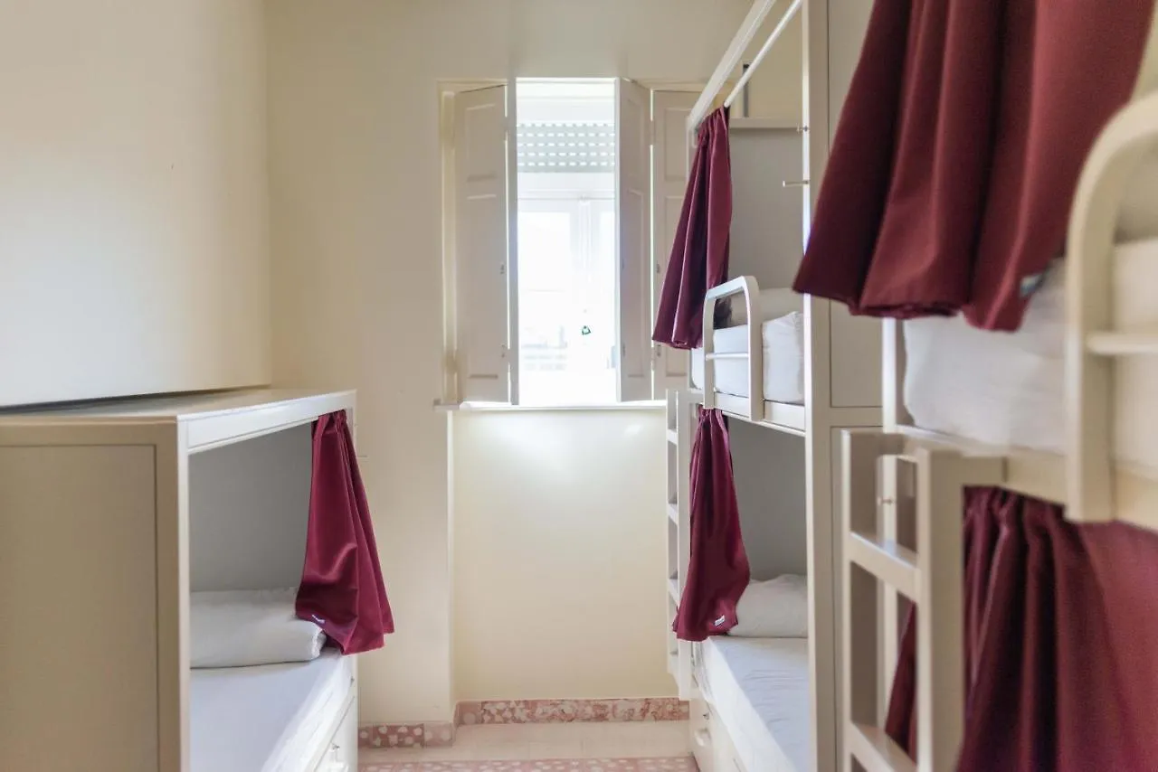 Sant Jordi Hostels Lisbon 3*,  Portugal